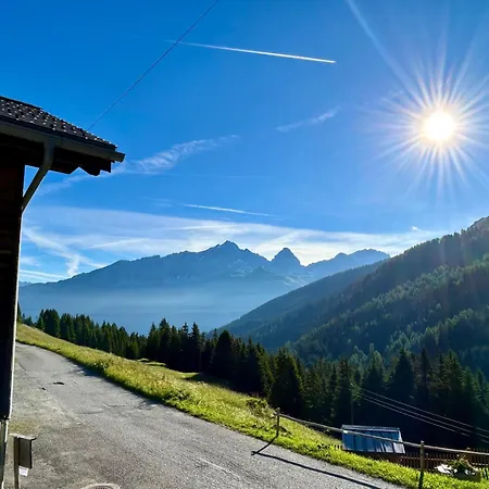 Tigia Val Surses Gasthof Radons